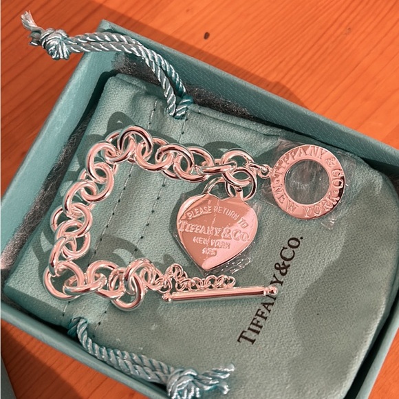 Toggle Bracelet SOLD DO NOT BUY! - Picture 1 of 3